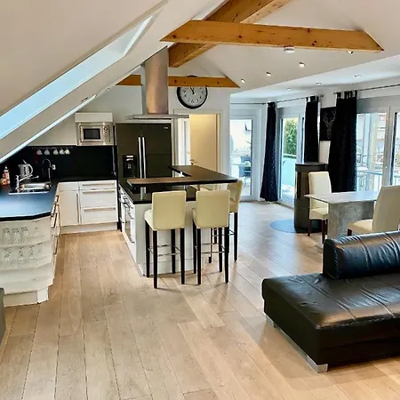 Luxurioeses Studio Im Zentrum, Balkon, Kamin, Klima Apartament Ravensburg